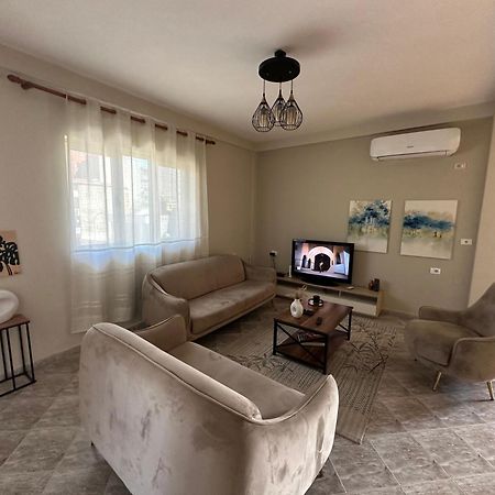 City Center Apartment Tiranë Ngoại thất bức ảnh
