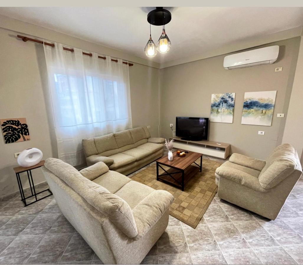 City Center Apartment Tiranë Ngoại thất bức ảnh
