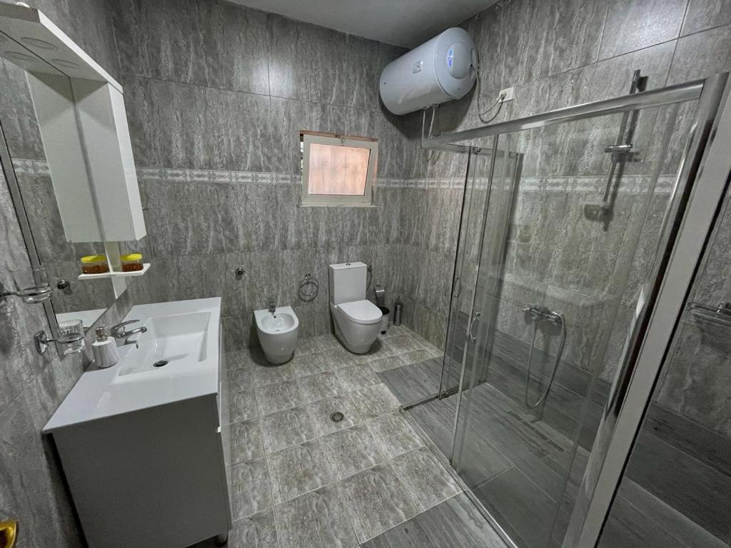 City Center Apartment Tiranë Ngoại thất bức ảnh