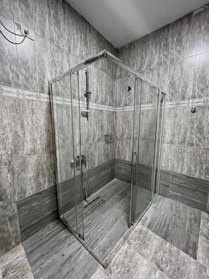 City Center Apartment Tiranë Ngoại thất bức ảnh