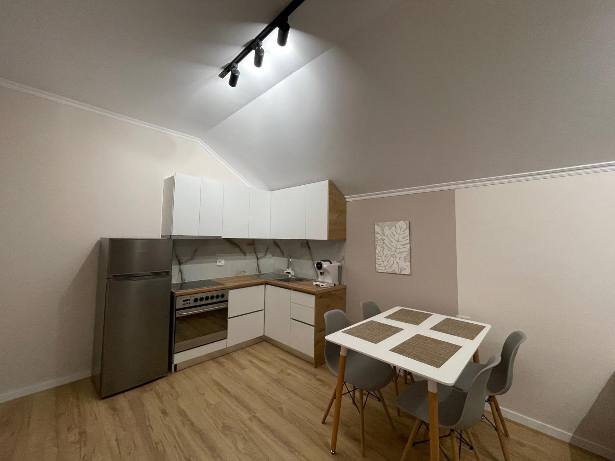 City Center Apartment Tiranë Ngoại thất bức ảnh